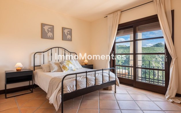 Resale - Townhouse - Benahavís - Benahavís Centro