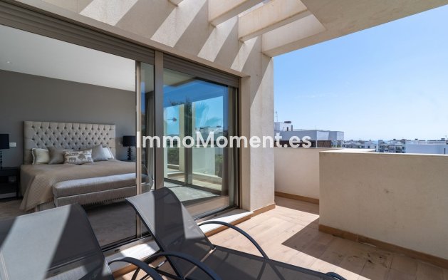 Wiederverkauf - Wohnung - Estepona  - Estepona Centro