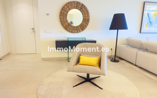 Wiederverkauf - Wohnung - Estepona  - Estepona Centro