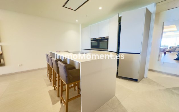 Wiederverkauf - Wohnung - Estepona  - Estepona Centro