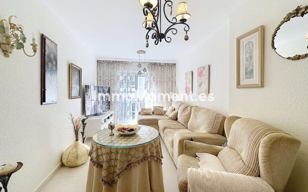 Wiederverkauf - Wohnung - Estepona  - Estepona Centro