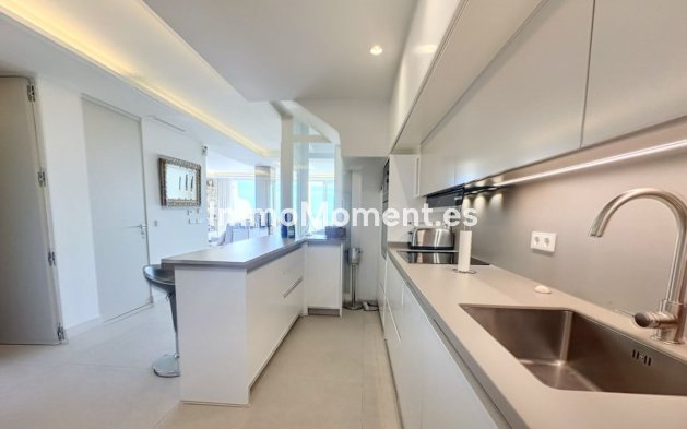 Wiederverkauf - Wohnung - Estepona  - Estepona Centro