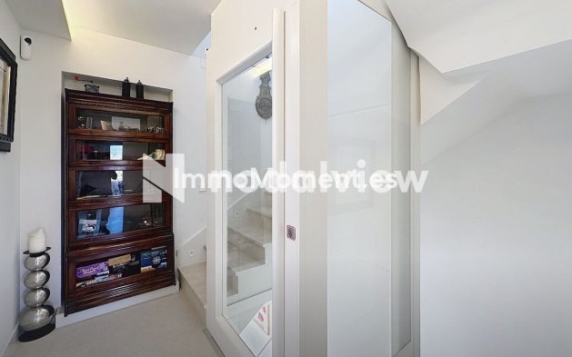 Wiederverkauf - Wohnung - Estepona  - Estepona Centro