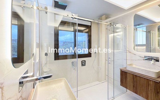 Revente - Appartement - Estepona  - Estepona Centro