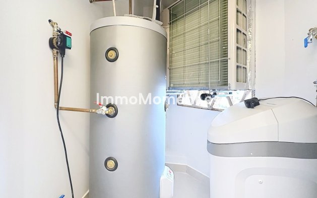 Revente - Appartement - Estepona  - Estepona Centro