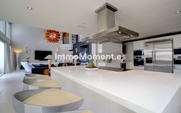 Revente - Villa - Marbella - Nueva Andalucía