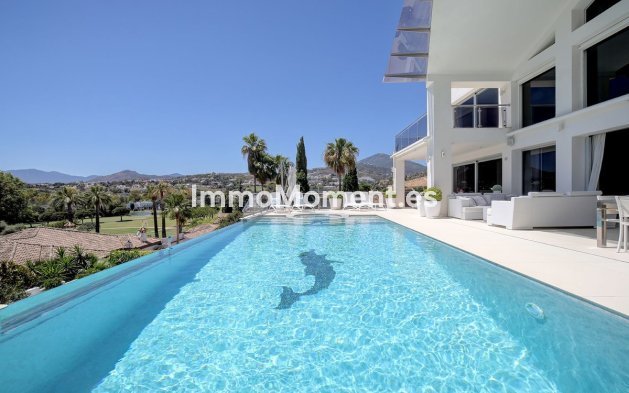 Revente - Villa - Marbella - Nueva Andalucía