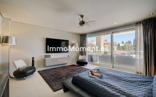 Revente - Villa - Marbella - Nueva Andalucía