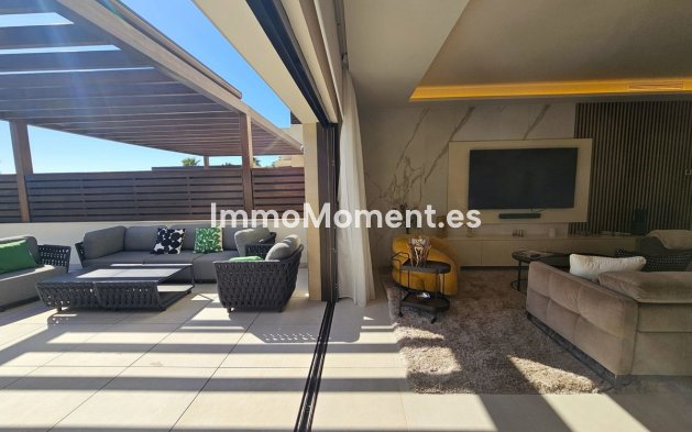 Bestaande woning - Geschakelde woning - Estepona  - New Golden Mile