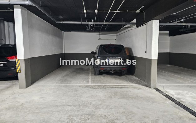 Bestaande woning - Geschakelde woning - Estepona  - New Golden Mile