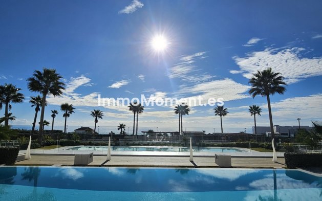 Bestaande woning - Geschakelde woning - Estepona  - New Golden Mile