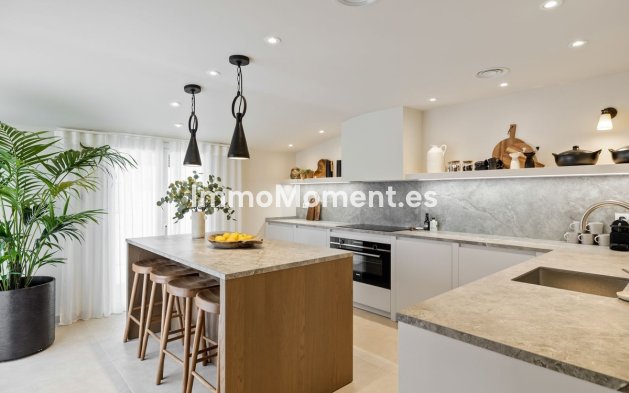 Revente - Villa - Marbella - Hacienda Las Chapas