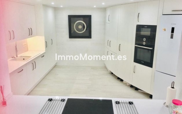 Wiederverkauf - Villa - Estepona  - Estepona Centro