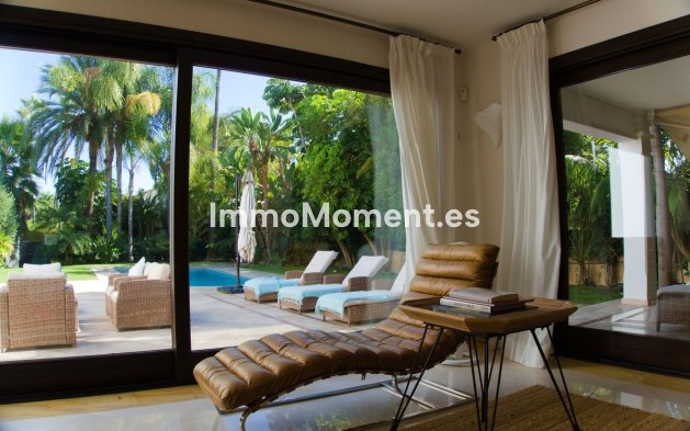 Reventa - Villa - Marbella - Aloha