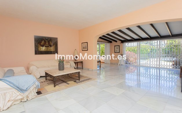 Wiederverkauf - Villa - Marbella - Nueva Andalucía