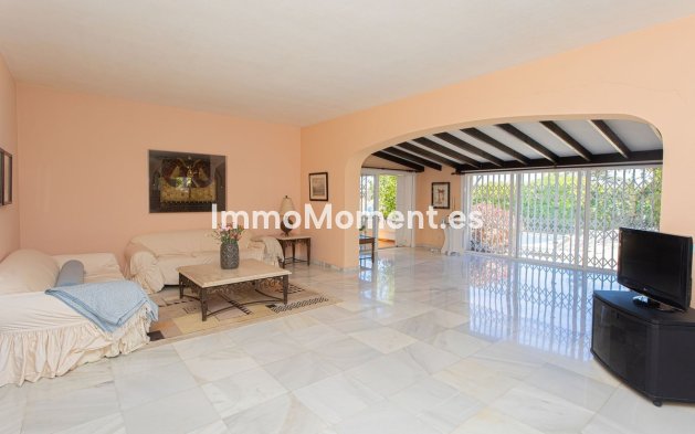 Wiederverkauf - Villa - Marbella - Nueva Andalucía