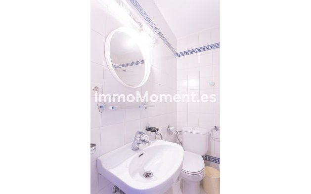 Wiederverkauf - Villa - Marbella - Nueva Andalucía