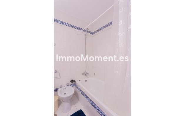 Wiederverkauf - Villa - Marbella - Nueva Andalucía