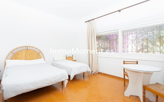 Wiederverkauf - Villa - Marbella - Nueva Andalucía