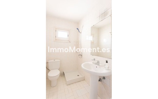 Wiederverkauf - Villa - Marbella - Nueva Andalucía