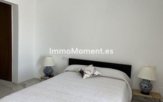 Wiederverkauf - Villa - Marbella - Puerto Banús