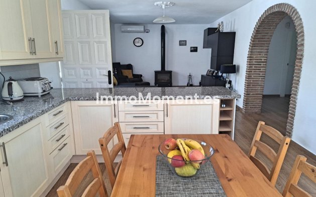 Revente - Villa - Intérieur                       - Coín