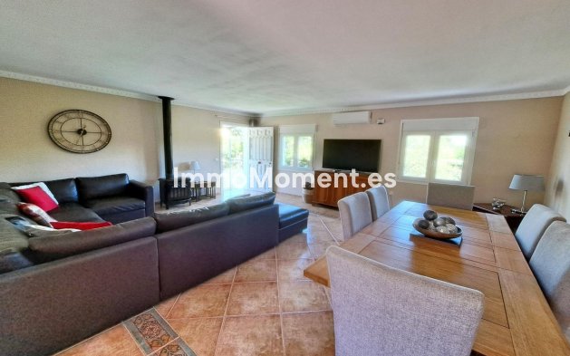 Revente - Villa - Intérieur                       - Coín
