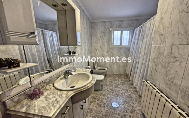 Revente - Maison mitoyenne - Intérieur                       - Guaro