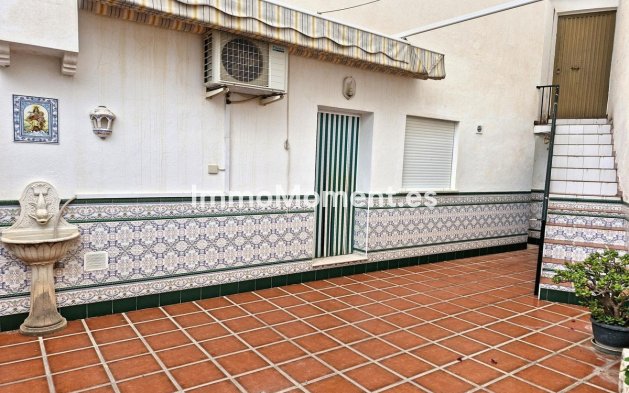 Revente - Maison mitoyenne - Intérieur                       - Guaro