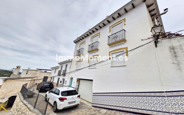 Revente - Maison mitoyenne - Intérieur                       - Guaro