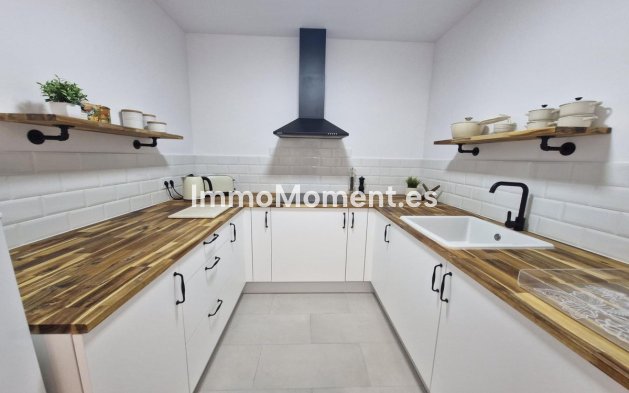 Revente - Maison mitoyenne - Intérieur                       - Coín