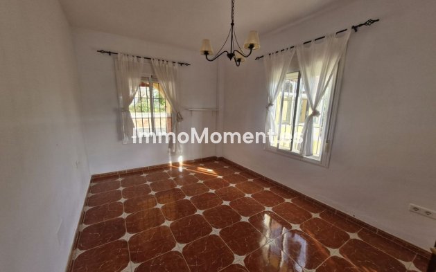 Reventa - Casa de campo - Interior  - Coín