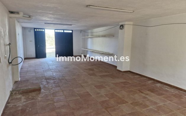 Reventa - Casa de campo - Interior  - Coín