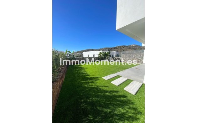 Wiederverkauf - Villa - Mijas - Mijas Costa