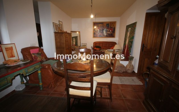 Reventa - Casa de campo - Interior  - Almogía