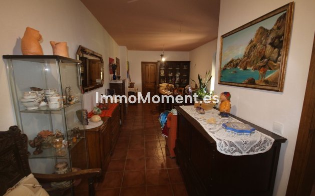 Reventa - Casa de campo - Interior  - Almogía