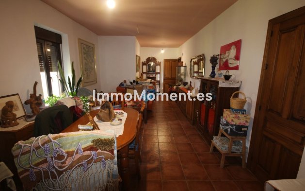 Reventa - Casa de campo - Interior  - Almogía