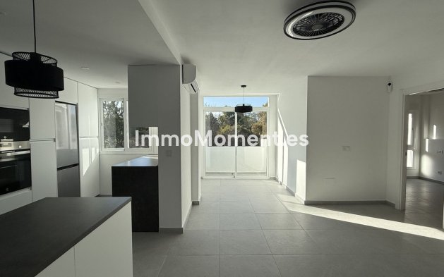 Wiederverkauf - Wohnung - Marbella - Elviria