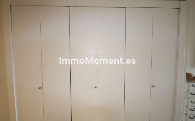 Resale - Apartment - Marbella - Guadalmina Alta