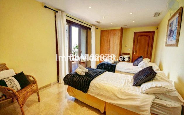 Wiederverkauf - Villa - Benalmadena - Benalmadena Pueblo