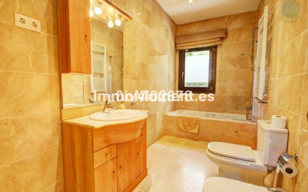 Wiederverkauf - Villa - Benalmadena - Benalmadena Pueblo