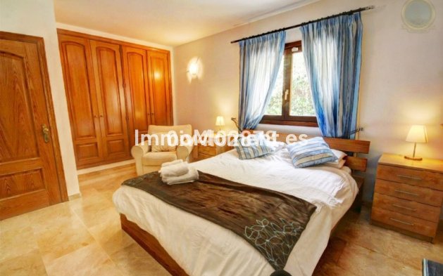 Wiederverkauf - Villa - Benalmadena - Benalmadena Pueblo