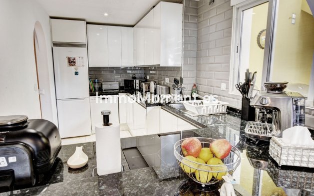 Wiederverkauf - Villa - Benalmadena - Benalmadena Costa