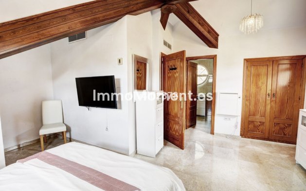 Wiederverkauf - Villa - Benalmadena - Benalmadena Costa