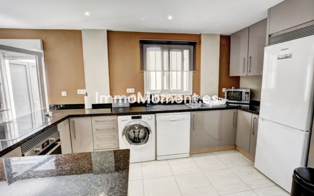 Wiederverkauf - Villa - Benalmadena - Benalmadena Costa