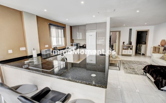 Wiederverkauf - Villa - Benalmadena - Benalmadena Costa