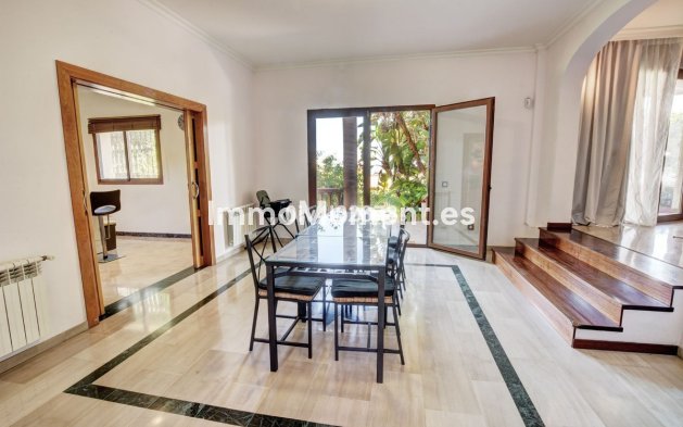 Wiederverkauf - Villa - Benalmadena - Benalmadena Costa