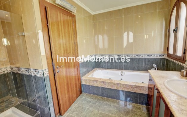 Wiederverkauf - Villa - Benalmadena - Benalmadena Costa
