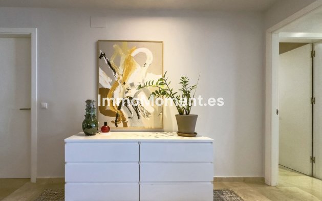Resale - Apartment - Manilva