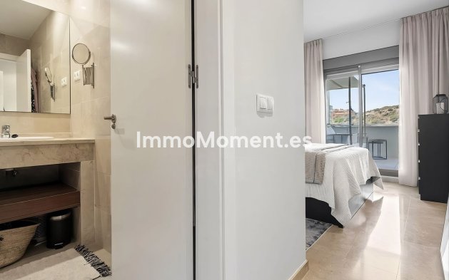 Resale - Apartment - Manilva